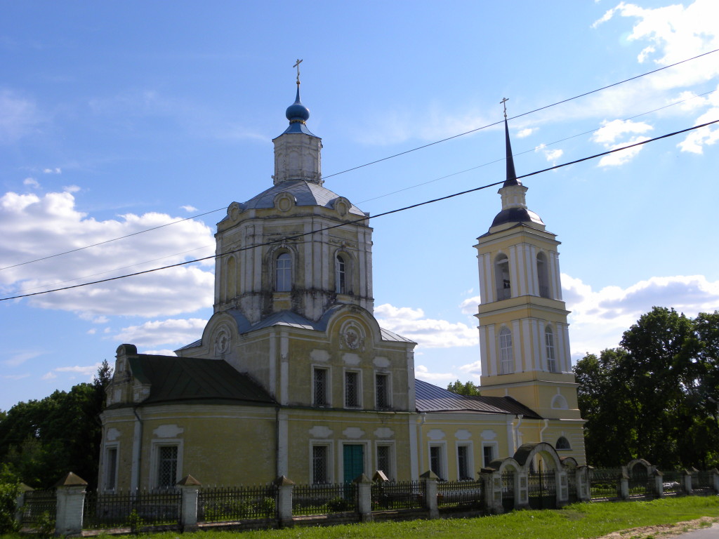 Троицкий храм с. Голочелово